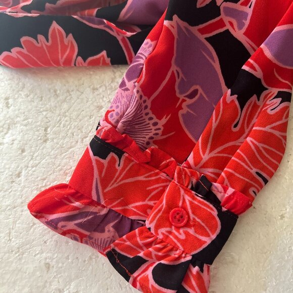 Who What Wear SZ XXL Silky Red Abstract Floral Button Front Shirt Modern Relaxed - Picture 3 of 7